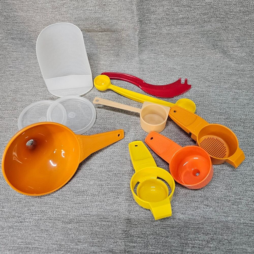 Vintage Tupperware assorted kitchen utensils tools gadgets 10 items